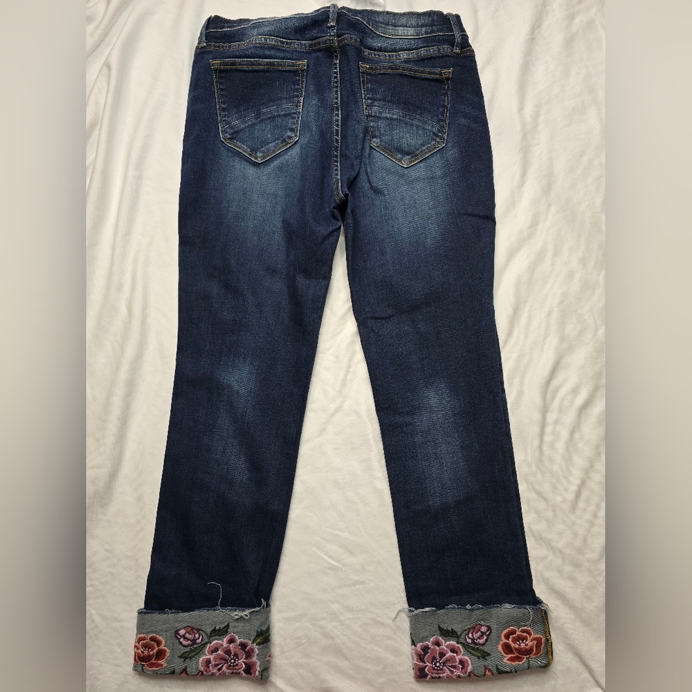 Driftwood Colette Floral Embroidered Cuff Jeans Dark Wash Crop Size 30 - Picture 10 of 10